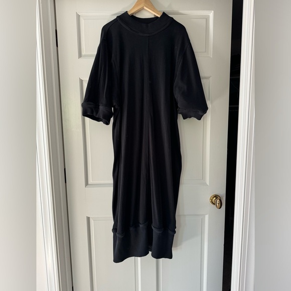 Sweatshirt Dress Made in Peru - Picture 1 of 3